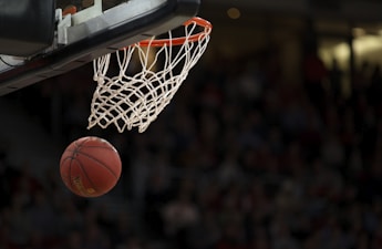 NBA 2026赛季总决赛第一场 - 洛杉矶湖人队对阵波士顿凯尔特人队比赛现场